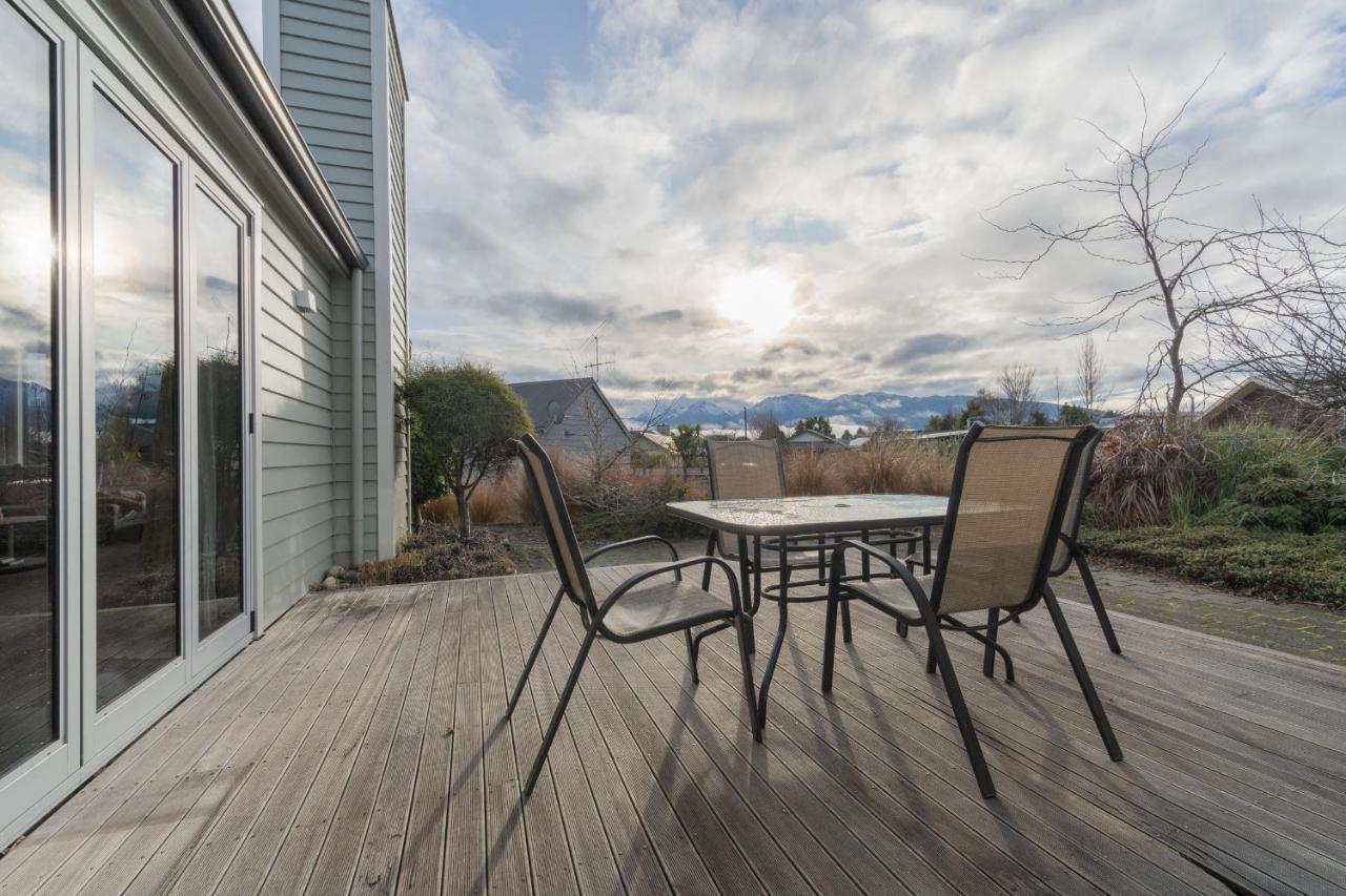 Southland Sounds - Te Anau Holiday Home 外观 照片