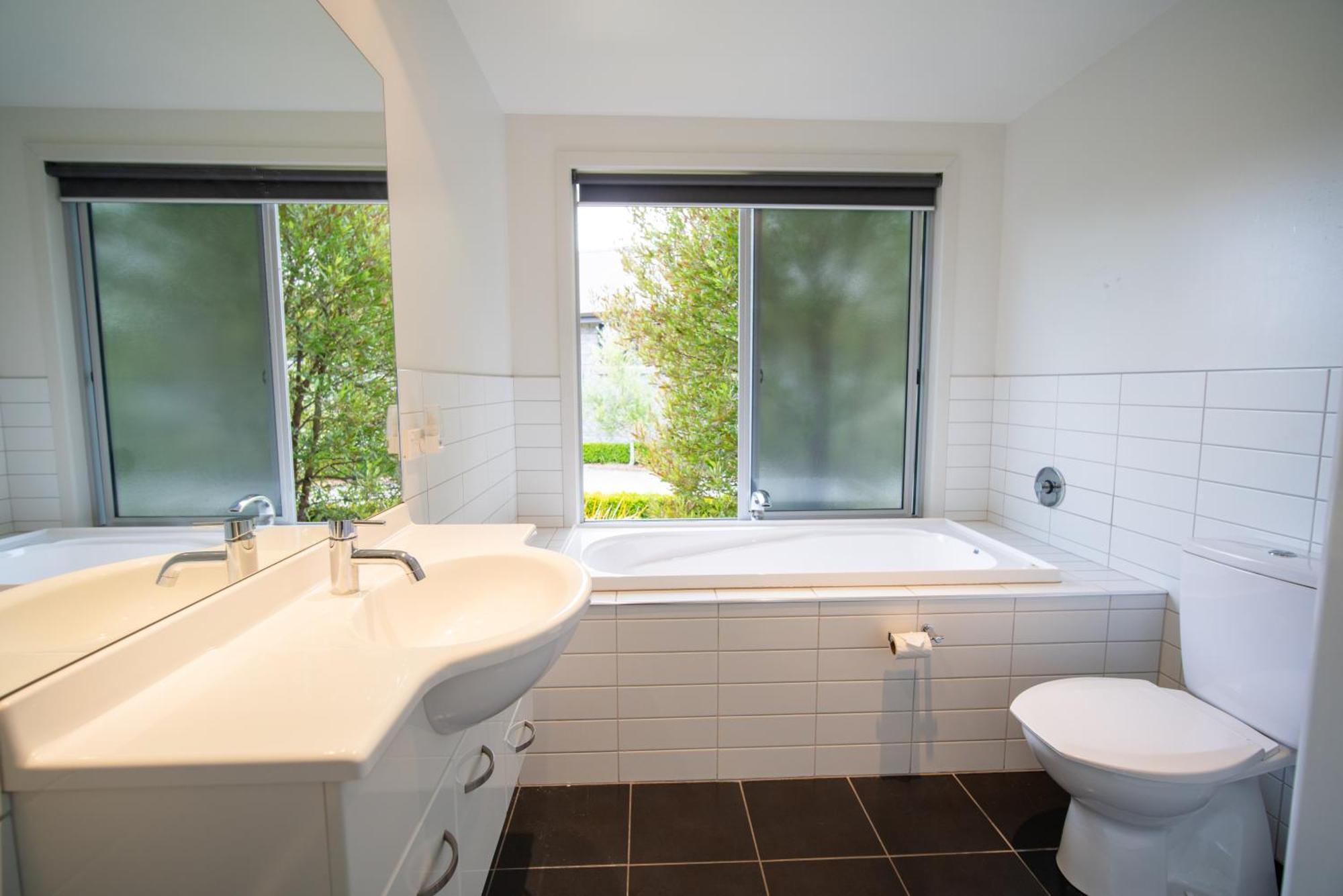 Southland Sounds - Te Anau Holiday Home 外观 照片